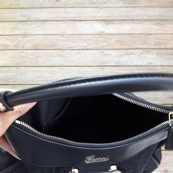 Authentic GUCCI Handbag black Canvas - Picture 7 of 8